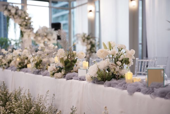 Anthony & Erna Wedding At Penthouse Hyatt by Fiori.Co - 012