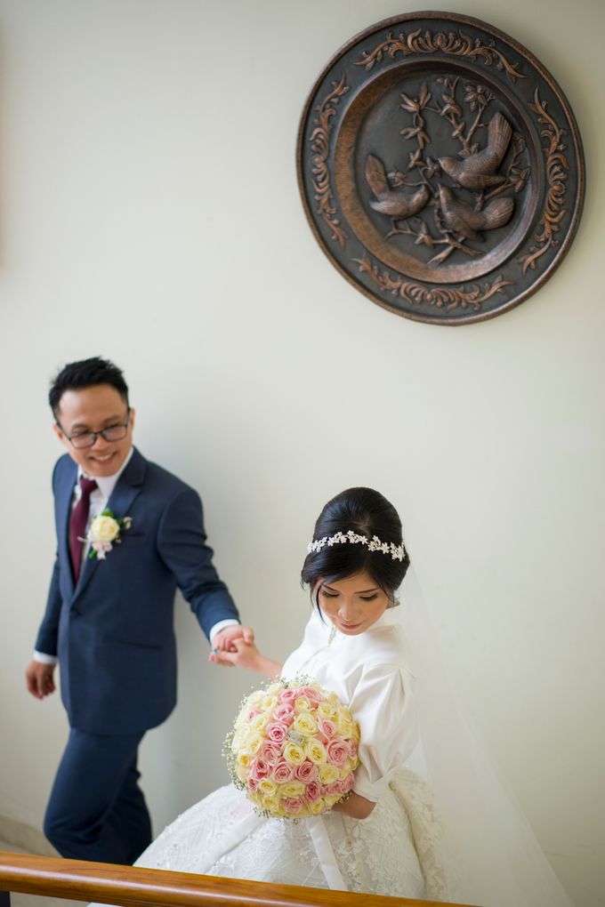 Yoel & Jessica Love Story by Emerald Photoworks - 011