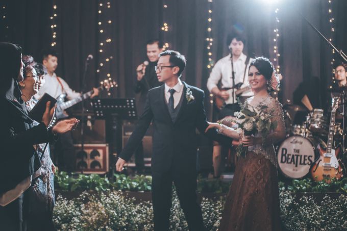 Resepsi Pernikahan Satria & Putri at Hotel Atlet Century by GoFotoVideo - 014 Resepsi Pernikahan Satria & Putri at Hotel Atlet Century by GoFotoVideo - 014