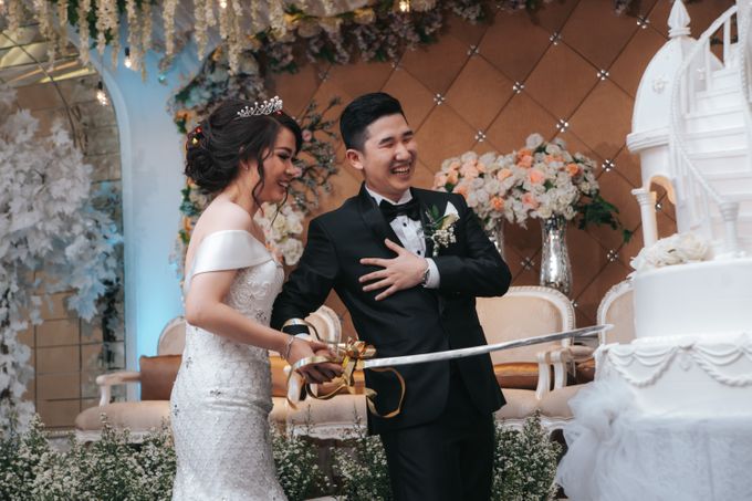 Resepsi dan Pemberkatan Irene & Adit at Central Resto by GoFotoVideo - 037 Resepsi dan Pemberkatan Irene & Adit at Central Resto by GoFotoVideo - 037