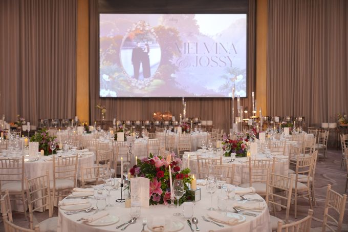 Jossy & Melvina Wedding At St Regis Jakarta by Fiori.Co - 015