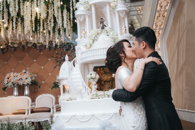 Resepsi dan Pemberkatan Irene & Adit at Central Resto by GoFotoVideo - 038 Resepsi dan Pemberkatan Irene & Adit at Central Resto by GoFotoVideo - 038