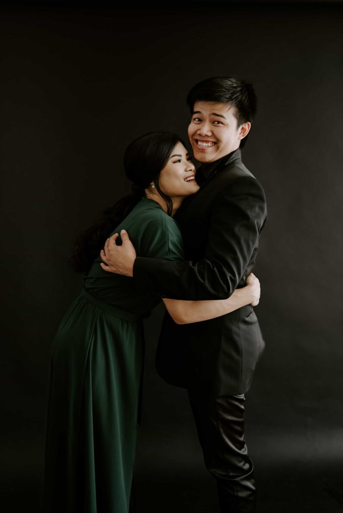 Octa & Elvita Intimate Indoor by KIN Moments - 032 Octa & Elvita Intimate Indoor by KIN Moments - 032
