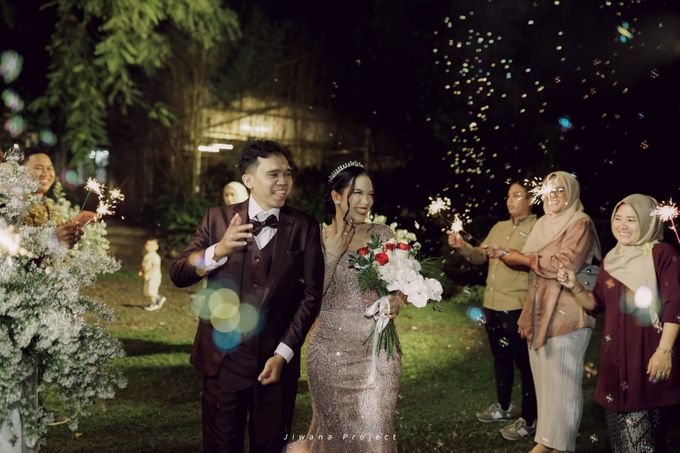 Chonnie & Asep's Intimate Garden Wedding by Pandora Wedding Planner - 001