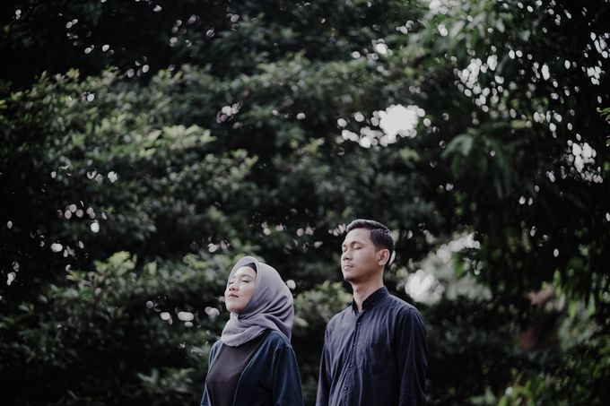 Pre-Wedding of Uyyun & Kahfi by Mushpaper Photo - 005