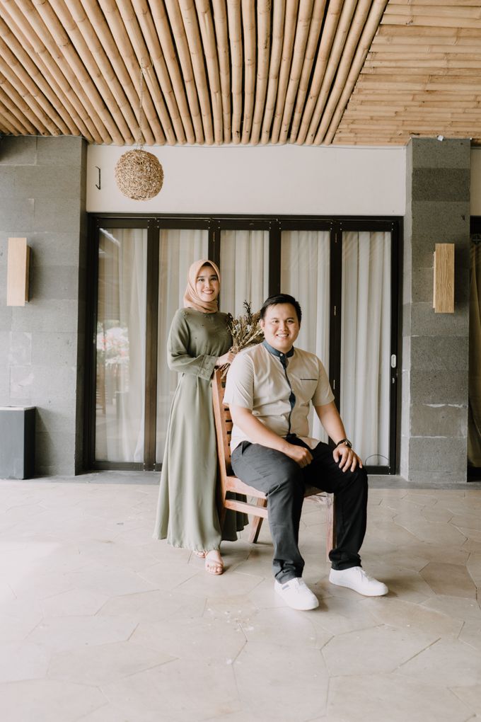 Prewedding Iin and Fajar by embunpagi photo - 001 Prewedding Iin and Fajar by embunpagi photo - 001
