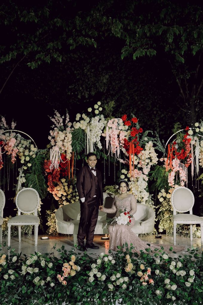 Chonnie & Asep's Intimate Garden Wedding by Pandora Wedding Planner - 003