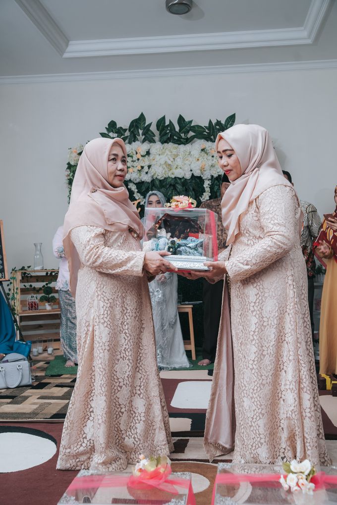 Lamaran Jeane & Doni at Kediaman Mempelai Wanita by GoFotoVideo - 024 Lamaran Jeane & Doni at Kediaman Mempelai Wanita by GoFotoVideo - 024