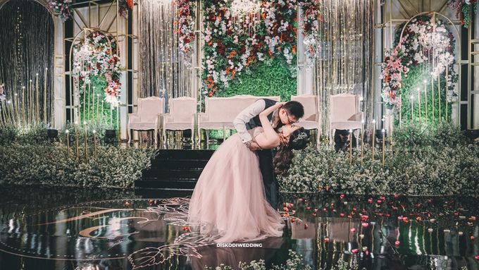 Sampoerna Strategic | Ferdi & Ellen by diskodiwedding - 012 Sampoerna Strategic | Ferdi & Ellen by diskodiwedding - 012