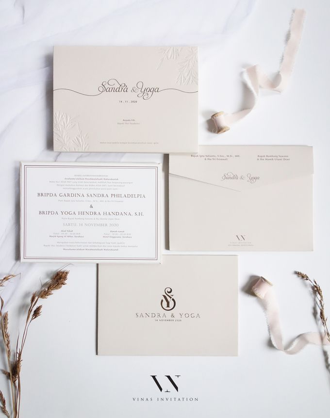 Sandra And Yoga by Vinas Invitation - 003