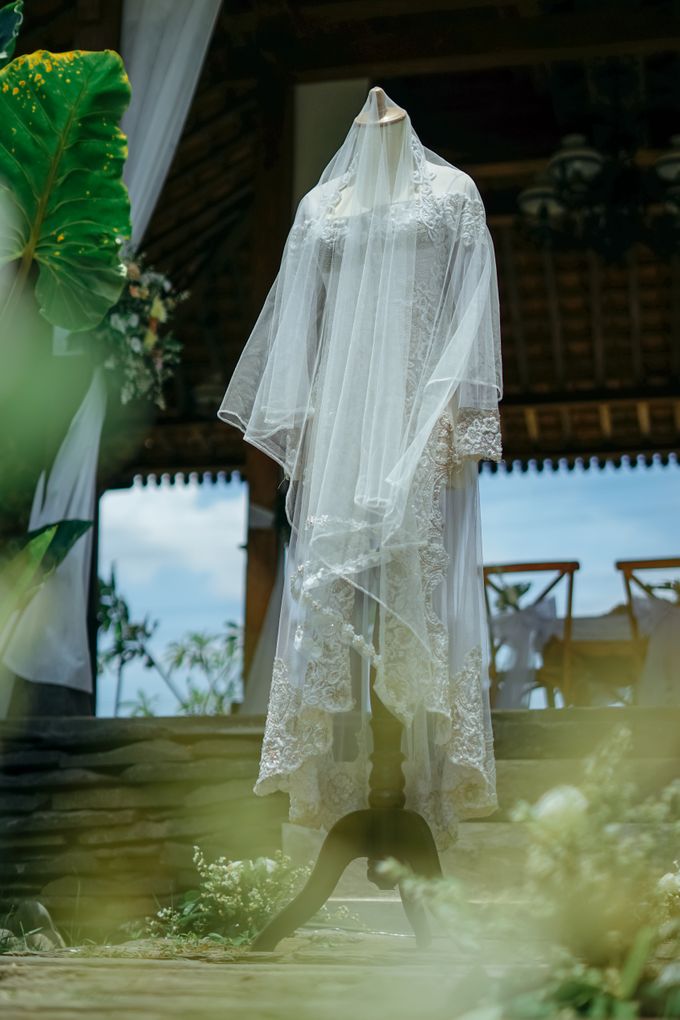 The Wedding Dita & Krisna by OkkyantamaPhoto - 002 The Wedding Dita & Krisna by OkkyantamaPhoto - 002