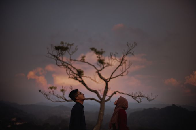A Day with Ersha & Iwan by Jejakurcaci - 035 A Day with Ersha & Iwan by Jejakurcaci - 035