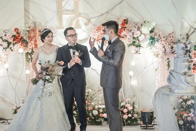 Wedding Of HENDRA & CHRISTIN by Vasa Hotel Surabaya - 006 Wedding Of HENDRA & CHRISTIN by Vasa Hotel Surabaya - 006