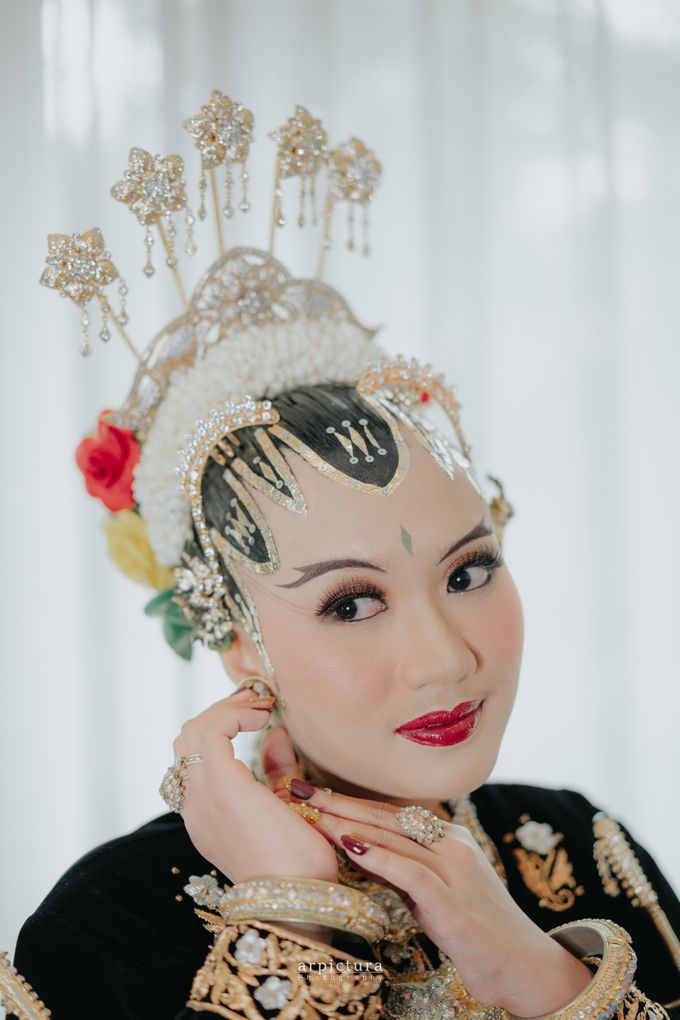 Javanese Traditional Wedding of Nungky & Jojo by Avinci wedding planner - 009 Javanese Traditional Wedding of Nungky & Jojo by Avinci wedding planner - 009