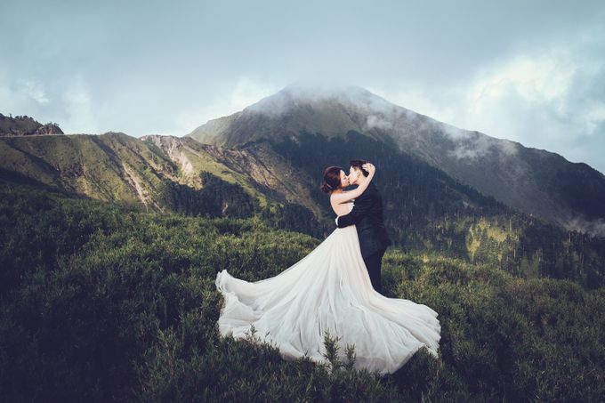Albertus & Roweina Prewedding at Cibodas by GoFotoVideo - 012 Albertus & Roweina Prewedding at Cibodas by GoFotoVideo - 012
