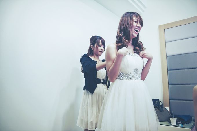Wedding Preparation of Julianto & Zizi by: Gofotovideo by GoFotoVideo - 034 Wedding Preparation of Julianto & Zizi by: Gofotovideo by GoFotoVideo - 034
