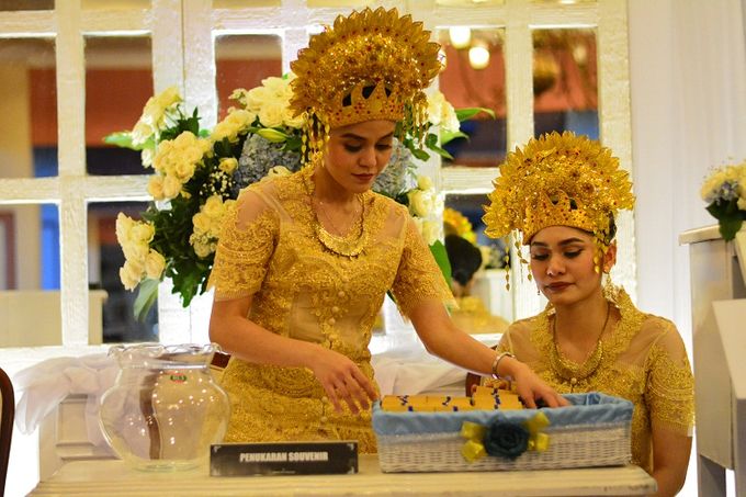 Pernikahan Fita dan Andika by Bubah Alfian Make Up Artist - 010