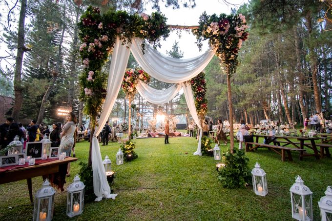 Eliza & Steven Wedding At PineHill Cibodas by Pine Hill Cibodas - 030 Eliza & Steven Wedding At PineHill Cibodas by Pine Hill Cibodas - 030