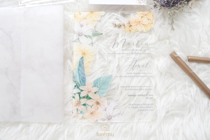 Full Color Acrylic With Vellum Cover And Clear Pouch by Furēmu - 004 Full Color Acrylic With Vellum Cover And Clear Pouch by Furēmu - 004