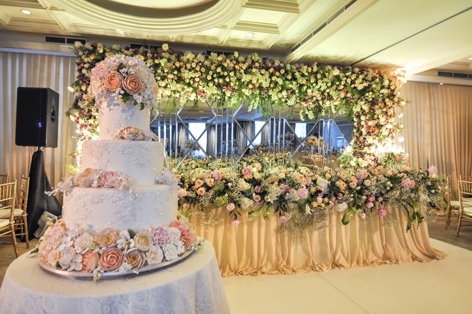 A WEDDING AT GRAND MAHAKAM by AIRY - 018 A WEDDING AT GRAND MAHAKAM by AIRY - 018