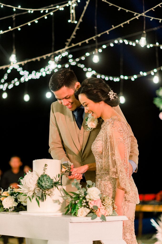 Asta RAN & NURUL Wedding by Oma Thia's Catering Bali - 017
