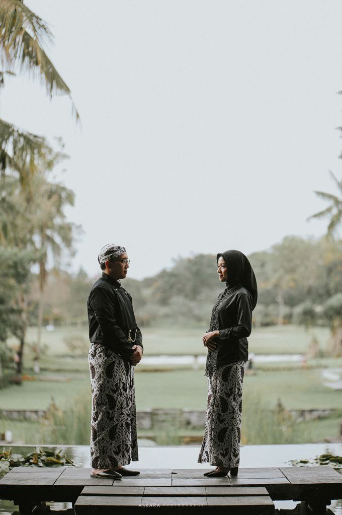 Javanese Prewedding of Sifa & Yendra by Avinci wedding planner - 004