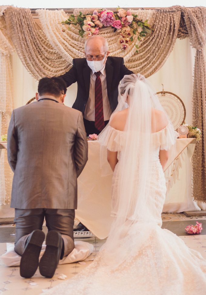 Intimate session wedding Lena & Sem by Weddingscape - 037 Intimate session wedding Lena & Sem by Weddingscape - 037