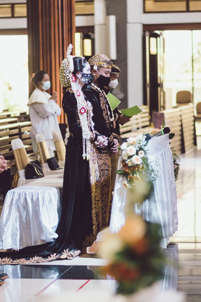 Intimate Wedding Natasha & Timi by Weddingscape - 010 Intimate Wedding Natasha & Timi by Weddingscape - 010