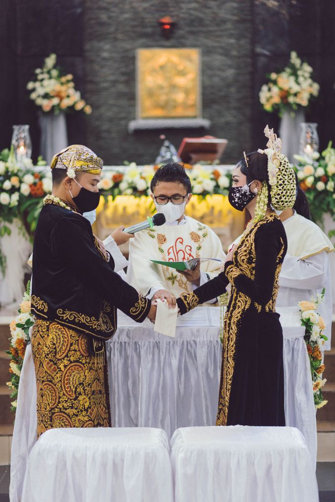 Intimate Wedding Natasha & Timi by Weddingscape - 015 Intimate Wedding Natasha & Timi by Weddingscape - 015
