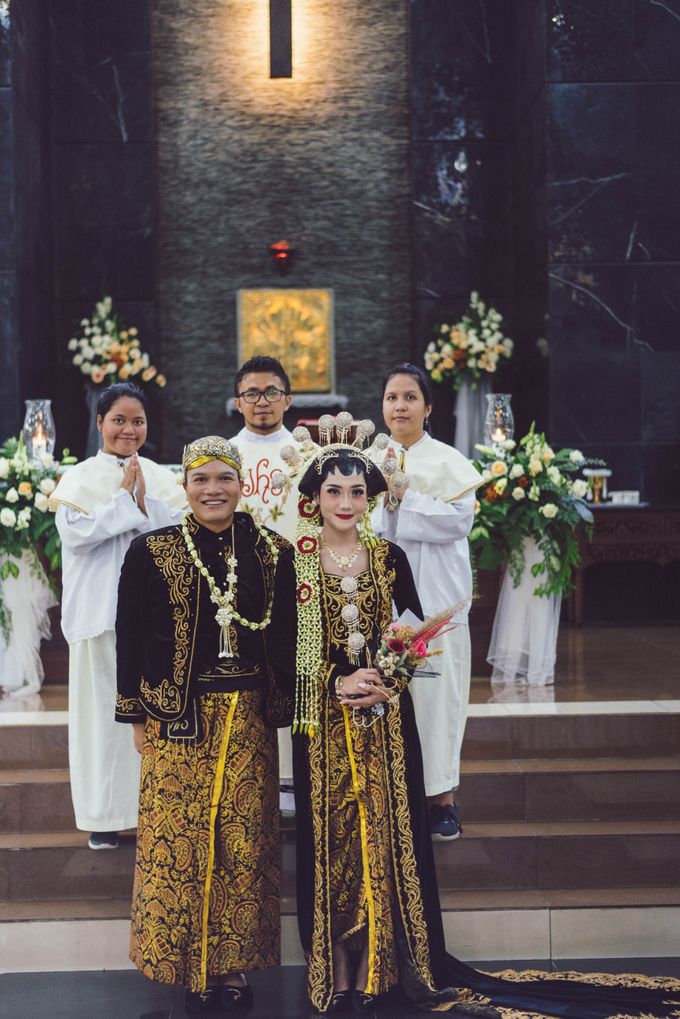 Intimate Wedding Natasha & Timi by Weddingscape - 035 Intimate Wedding Natasha & Timi by Weddingscape - 035