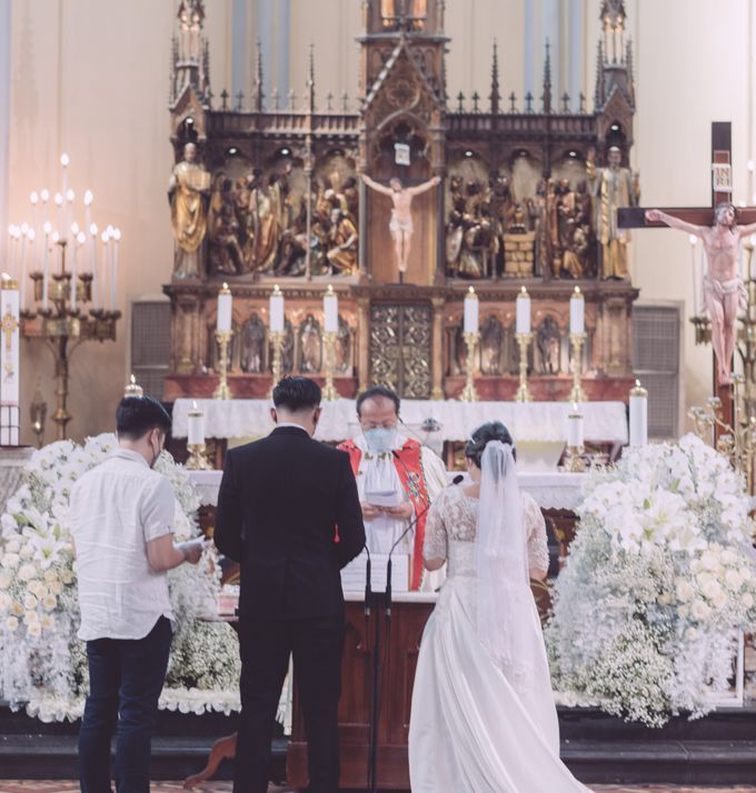 Intimate Wedding of Jennifer & Aufar by Weddingscape - 019 Intimate Wedding of Jennifer & Aufar by Weddingscape - 019