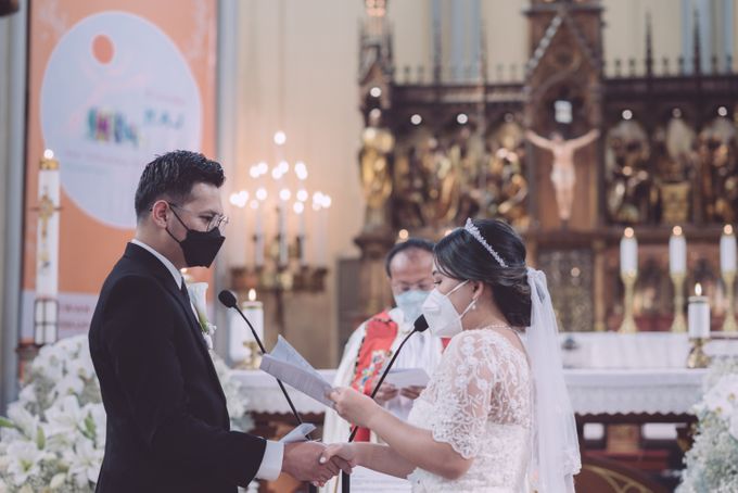 Intimate Wedding of Jennifer & Aufar by Weddingscape - 022 Intimate Wedding of Jennifer & Aufar by Weddingscape - 022