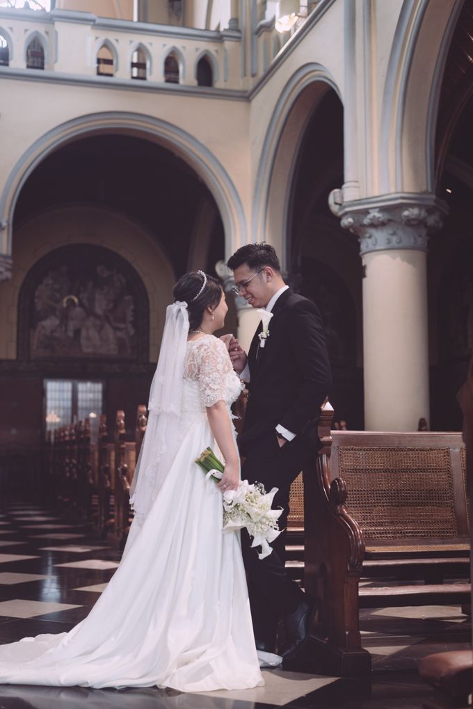 Intimate Wedding of Jennifer & Aufar by Weddingscape - 044 Intimate Wedding of Jennifer & Aufar by Weddingscape - 044