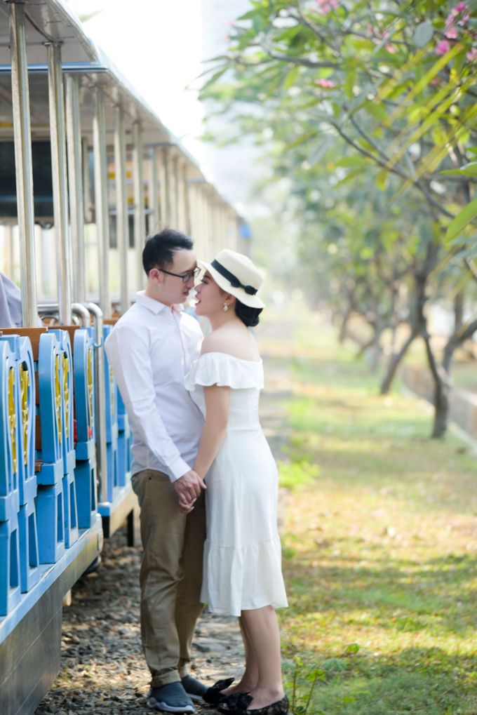 Anna & Suanto Prewedding by Michelle Bridal - 012