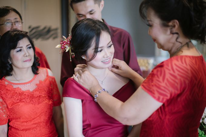 THE ENGAGEMENT OF LESLIE & MARSHA by Alluvio - 003 THE ENGAGEMENT OF LESLIE & MARSHA by Alluvio - 003