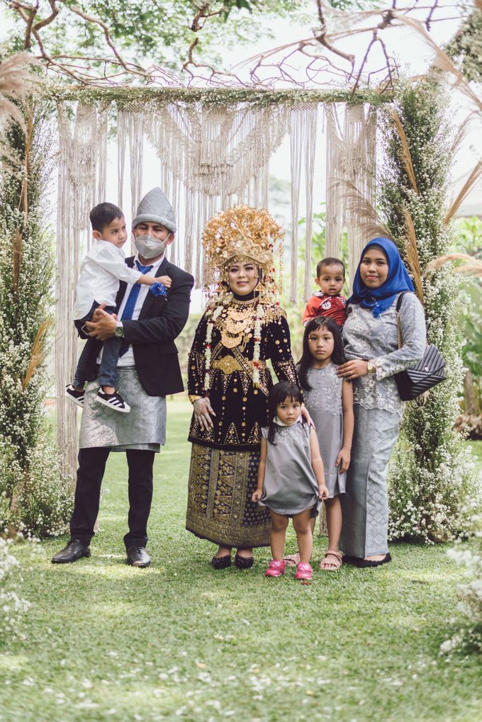Intimate Wedding Marlin & Damar by Weddingscape - 045 Intimate Wedding Marlin & Damar by Weddingscape - 045