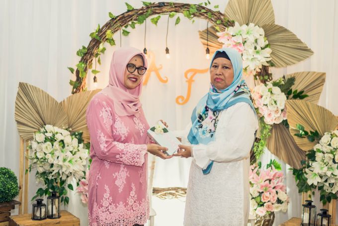 Engagement Aulia & Faisal by Weddingscape - 015 Engagement Aulia & Faisal by Weddingscape - 015