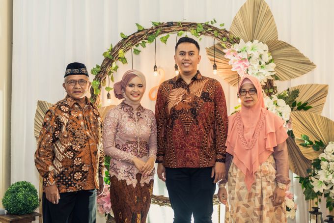 Engagement Aulia & Faisal by Weddingscape - 020 Engagement Aulia & Faisal by Weddingscape - 020