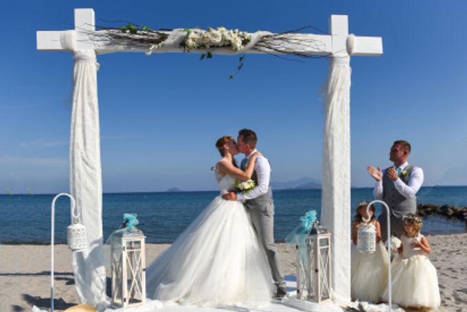 Kelly and Roger by Christos Pap photography - 011 Kelly and Roger by Christos Pap photography - 011
