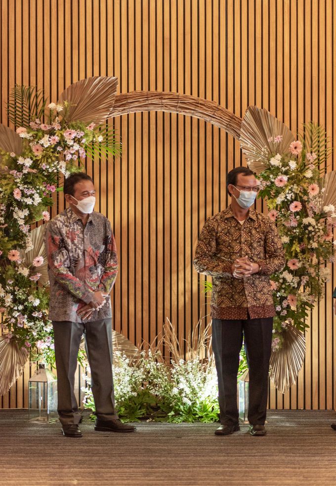 Engagement Annisa & Hedityo by Weddingscape - 012 Engagement Annisa & Hedityo by Weddingscape - 012