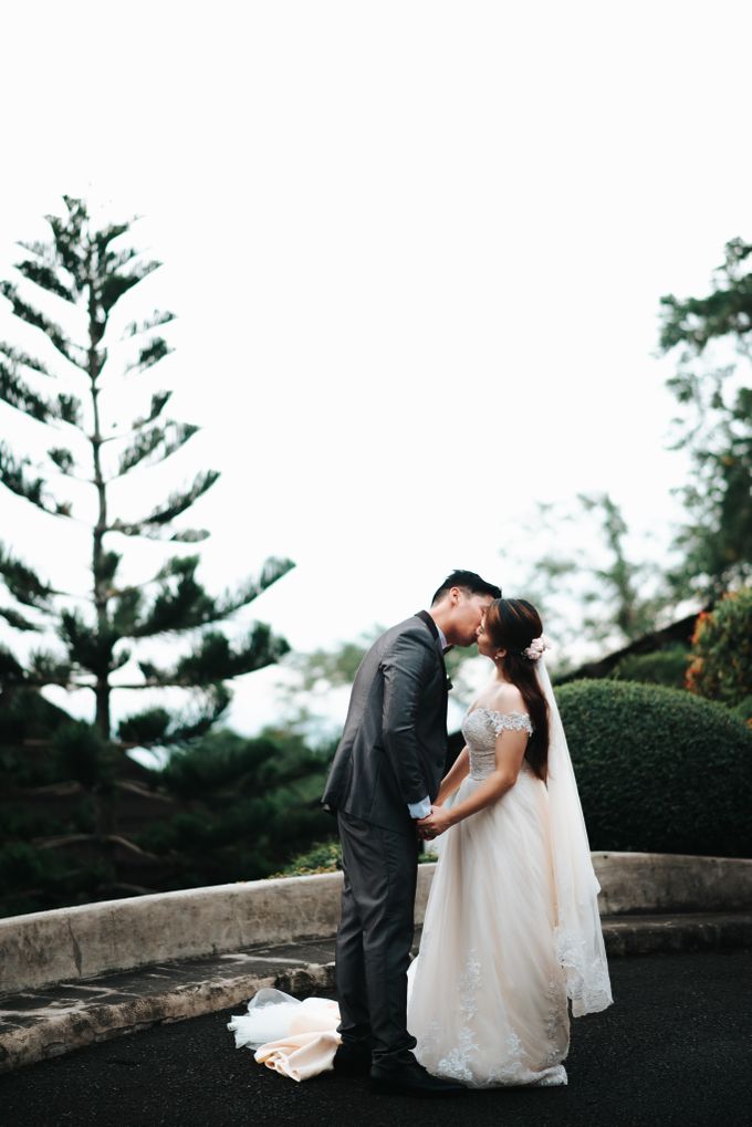 Mac x Erica - Tagaytay Wedding by We Finally Made It - 009 Mac x Erica - Tagaytay Wedding by We Finally Made It - 009