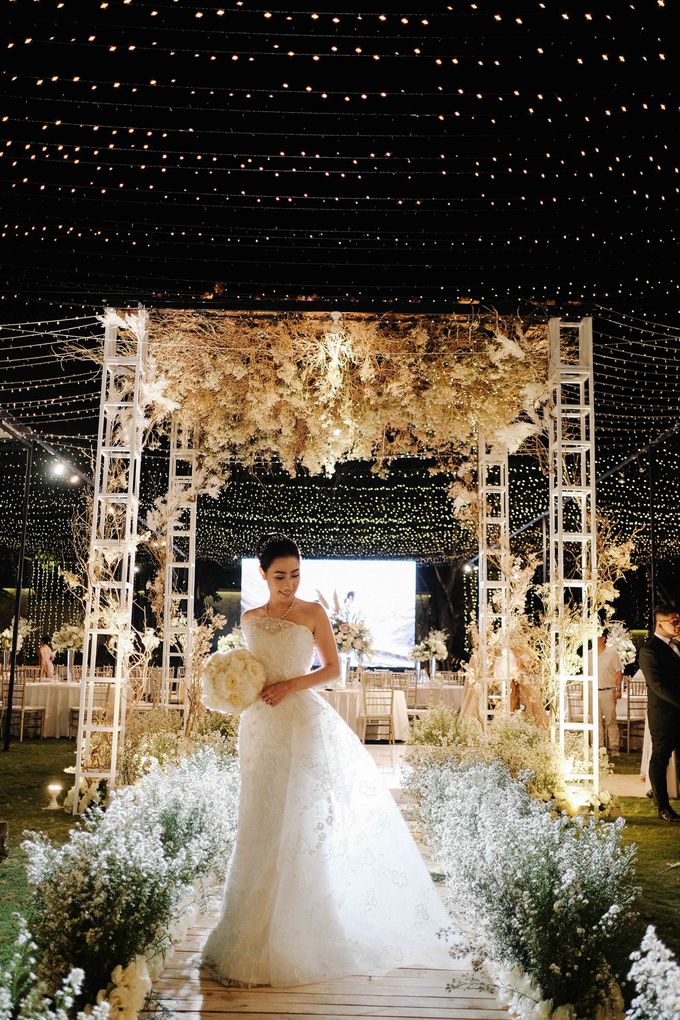Wedding Day by Loxia - King Claudia by Yefta Gunawan - 003 Wedding Day by Loxia - King Claudia by Yefta Gunawan - 003