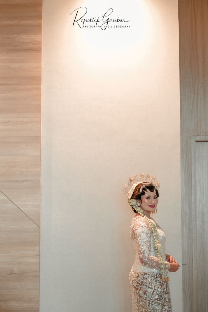 The Wedding of Mr. Putut & Ms. Astari by Kolibree Enterprise & Entertainment - 010 The Wedding of Mr. Putut & Ms. Astari by Kolibree Enterprise & Entertainment - 010