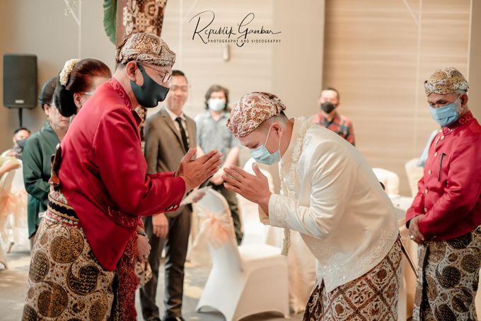 The Wedding of Mr. Putut & Ms. Astari by Kolibree Enterprise & Entertainment - 014 The Wedding of Mr. Putut & Ms. Astari by Kolibree Enterprise & Entertainment - 014