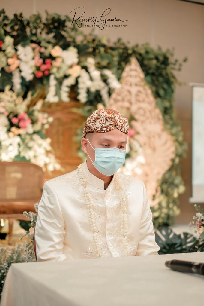 The Wedding of Mr. Putut & Ms. Astari by Kolibree Enterprise & Entertainment - 016 The Wedding of Mr. Putut & Ms. Astari by Kolibree Enterprise & Entertainment - 016