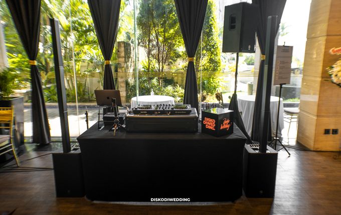 Glasshouse Ritz-Carlton | Al & Adith by diskodiwedding - 003 Glasshouse Ritz-Carlton | Al & Adith by diskodiwedding - 003