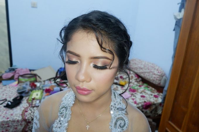 Ms make. Мальсагова маретта гелаевна. Маникюр с эротическим подтекстом. Miss ko тайская рэпперша. Ms make.