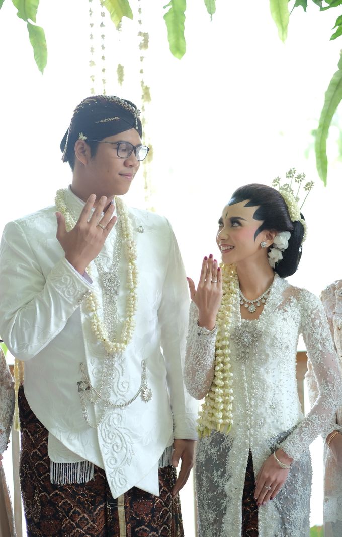 The Wedding of Mira & Zaki by DELMORA - 013 The Wedding of Mira & Zaki by DELMORA - 013