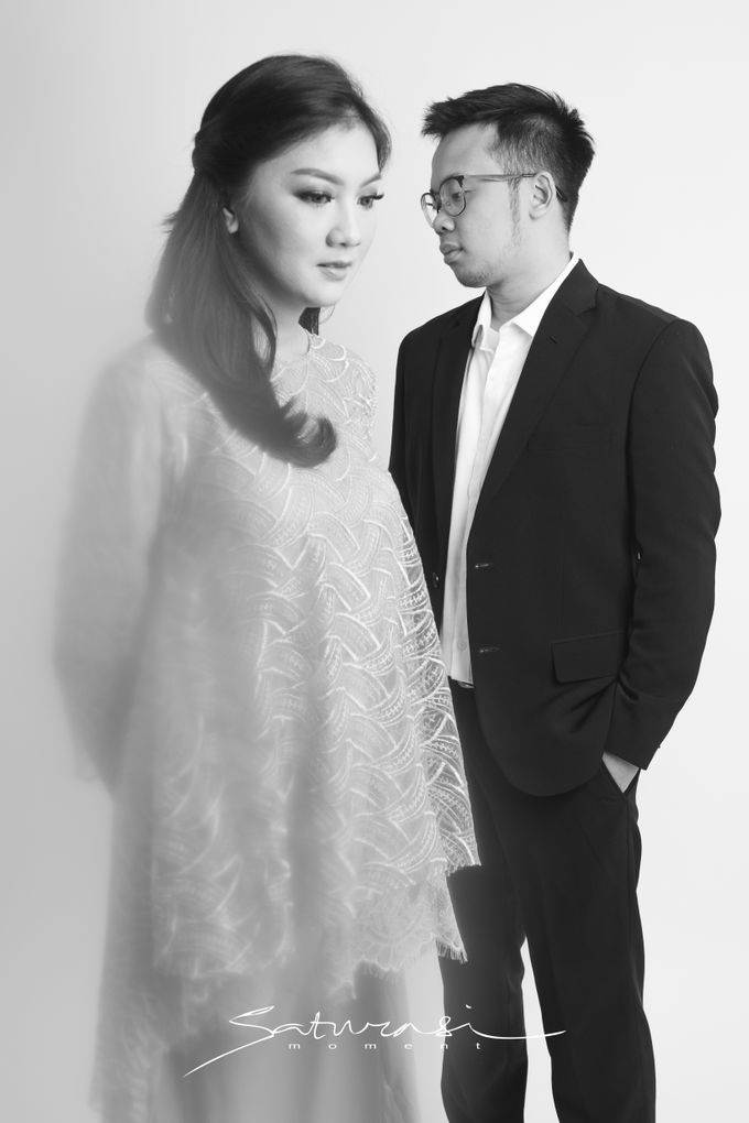 Pre Wedding of  Nadya and Tezza by Saturasi Moment - 010