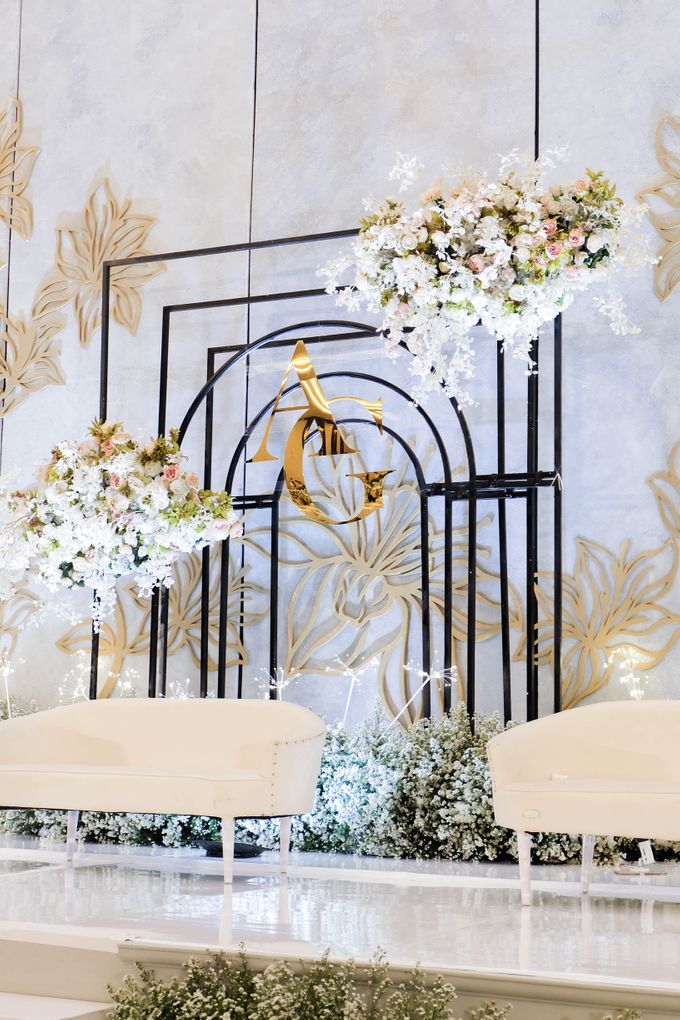 Annur & Geraldy Wedding Decoration at Trans Convention Center by Ayung Berinda - 030 Annur & Geraldy Wedding Decoration at Trans Convention Center by Ayung Berinda - 030